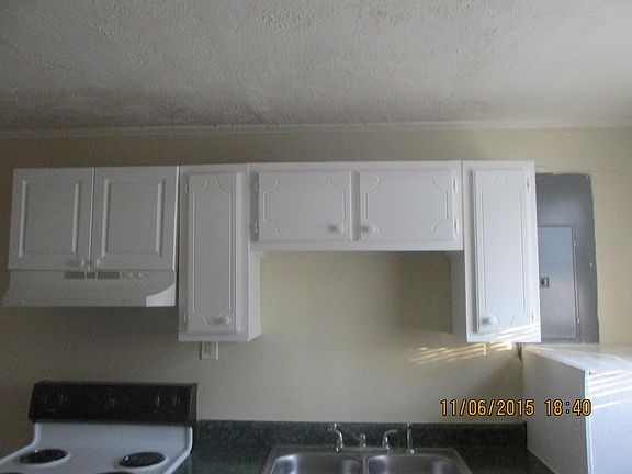 4th image of 505 W 42st Savannah Ga