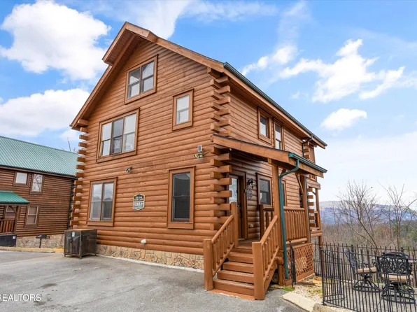 2833 White Oak Ridge Ln, Sevierville, TN 37862