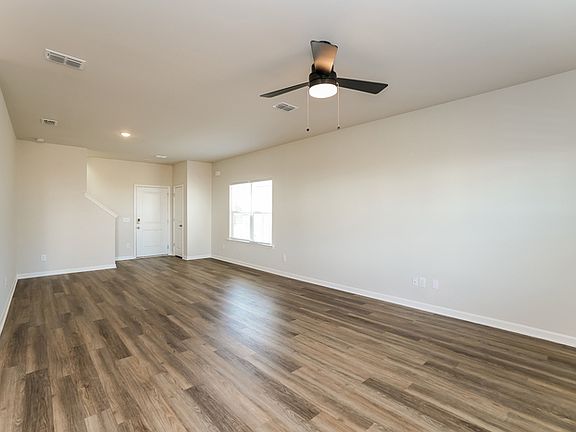 4th image of 269 Parkwood Vista Way