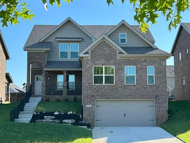 5 bed, 3.5 bath, 3450 sqft, $3,499 — Photo 1