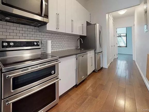 4th image of 286 W 137th Street