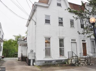 34 Washington St APT 1B, Mount Holly, NJ 08060