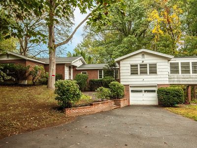 211 Linden St, South Hamilton, MA, 01982