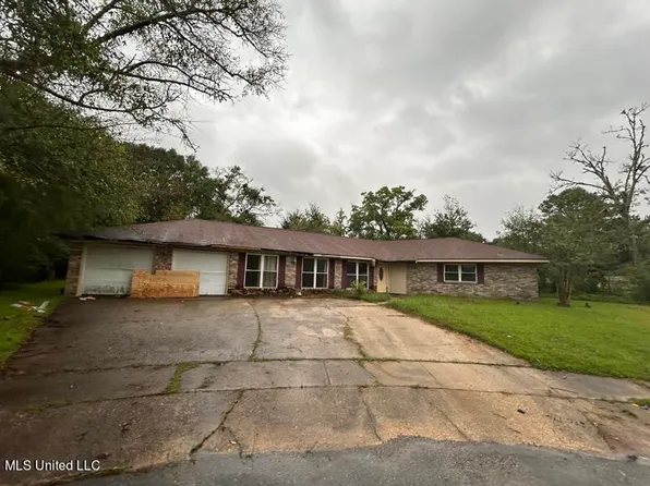 3411 Sumedinger St, Pascagoula, MS 39581