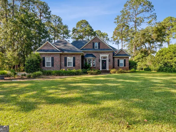 904 Larkspur Ln, Saint Marys, GA 31558