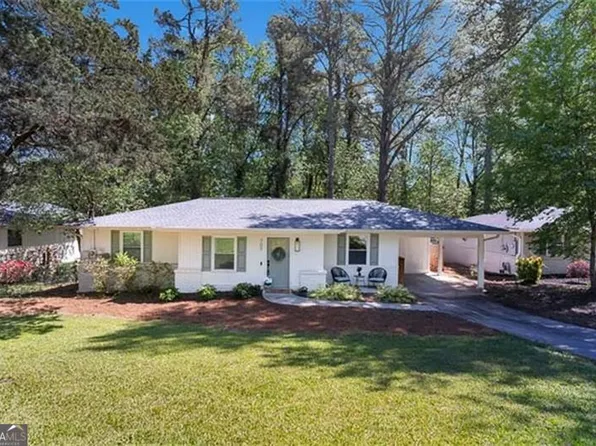 705 Stewart Cir, Marietta, GA 30064