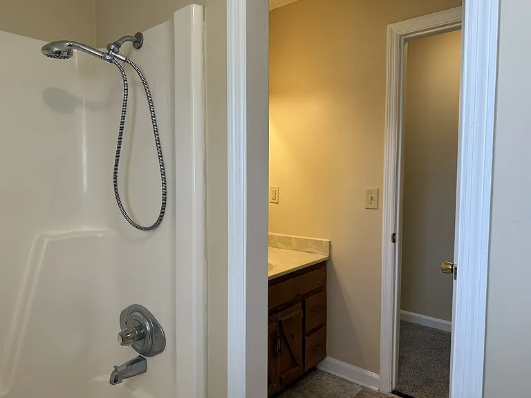 Upstairs Full Bath