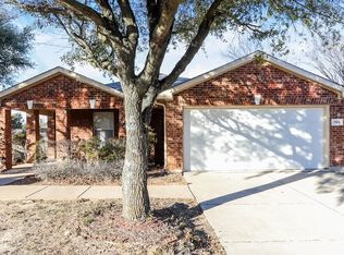 745 Capricorn St, Cedar Hill, TX 75104