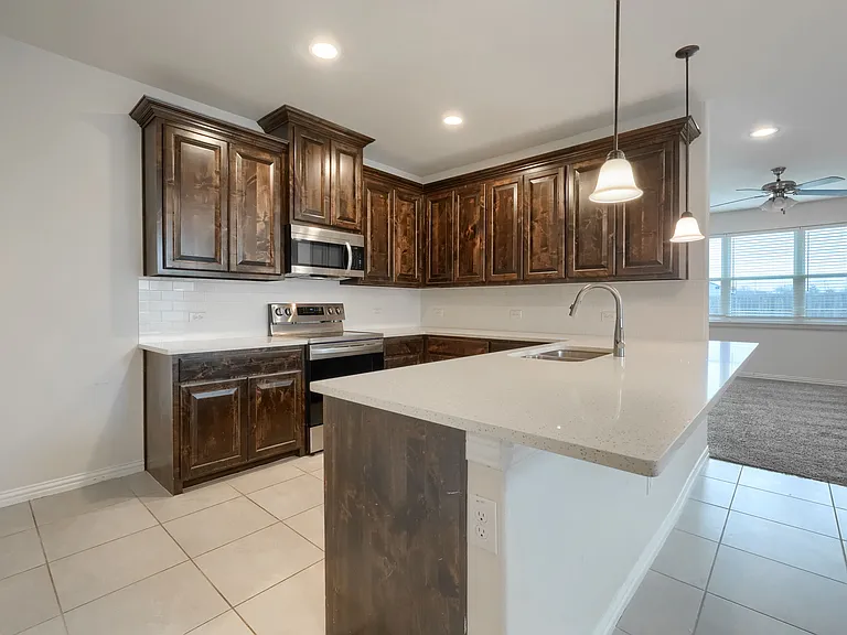 237 Teakwood Dr — Photo 7