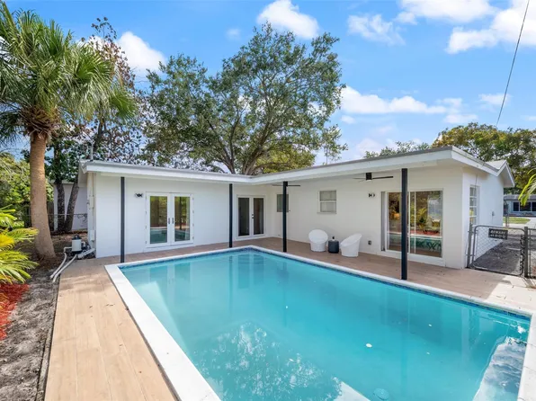 6443 Custer Street, Hollywood, FL 33024
