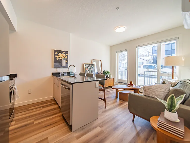 1400 27th St SW — Photo 41