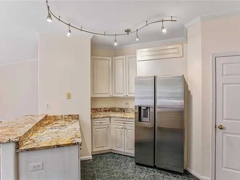 16 Ancient Oak Ct NE — Photo 16