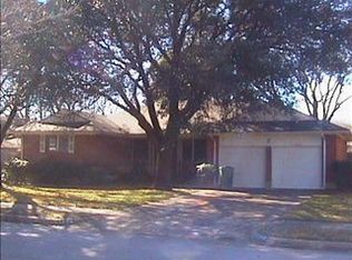 1333 Swallow Ln, Garland, TX 75042