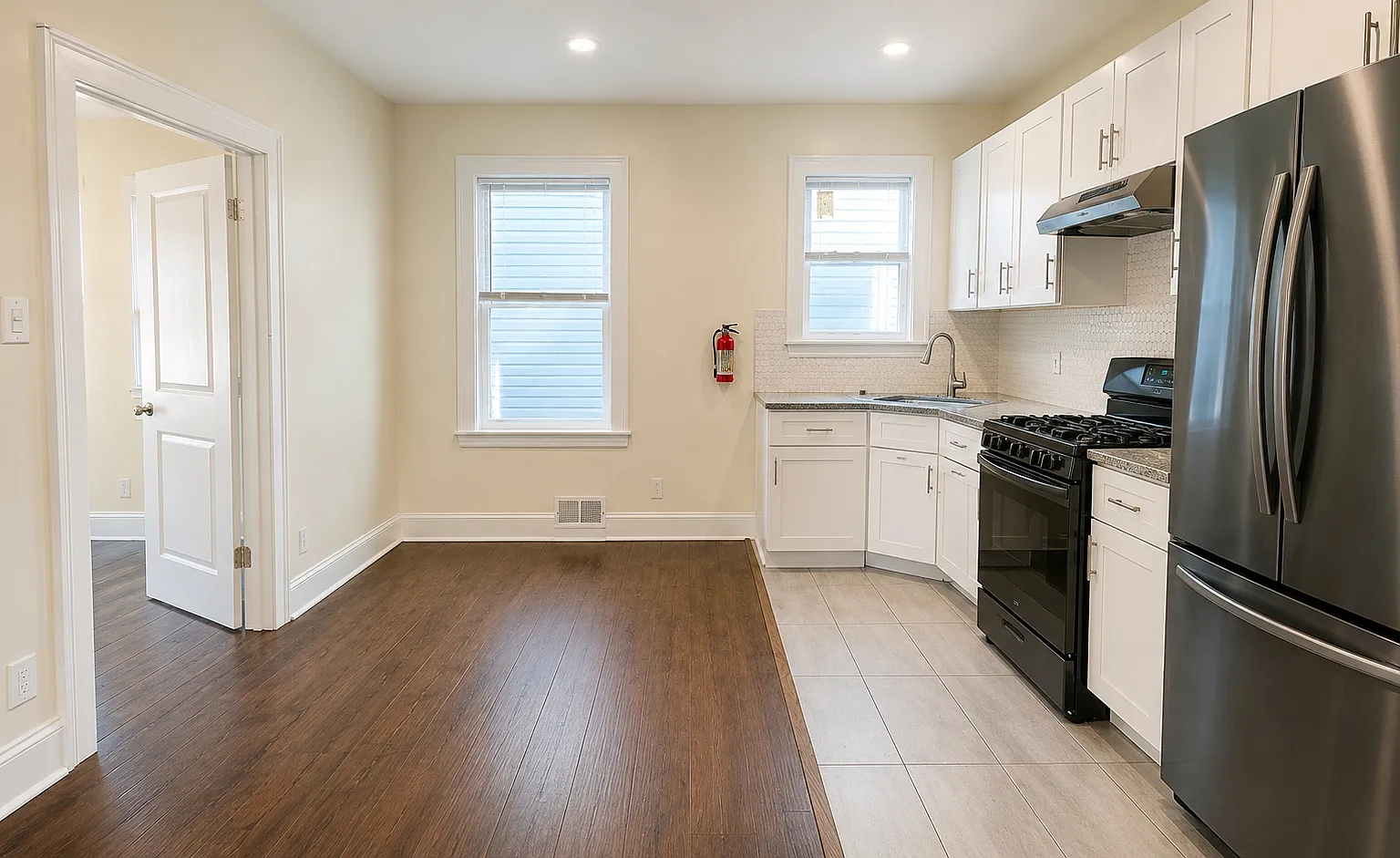 3 bed, 1.5 bath, 1200 sqft, $1,995 — Photo 3