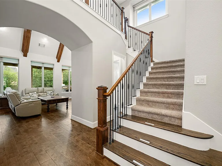 20606 Newstone Dr — Photo 17