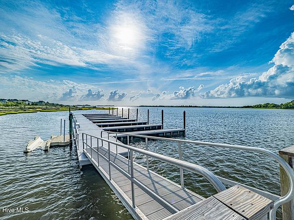 4th image of 377 Spicer Lake Drive