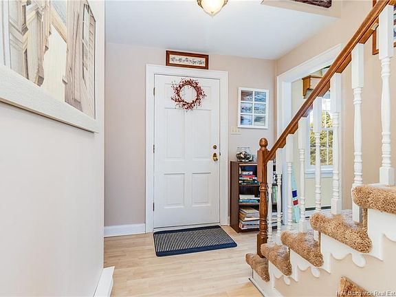 2nd image of 74 Highfield Rd