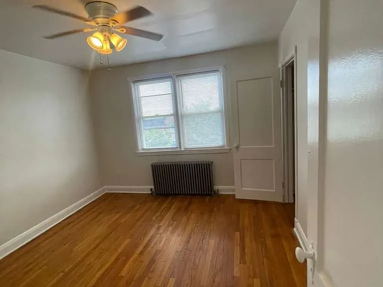 1502 N Kenwood Ave — Photo 6