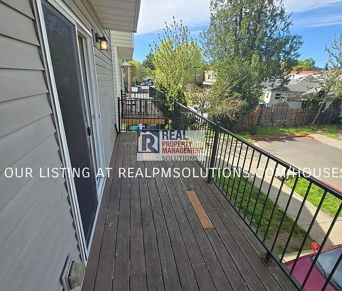 2761 SE 84th Ave — Photo 15
