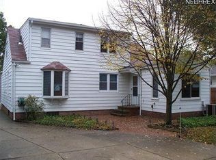 1660 Roselawn Rd, Mayfield Heights, OH 44124