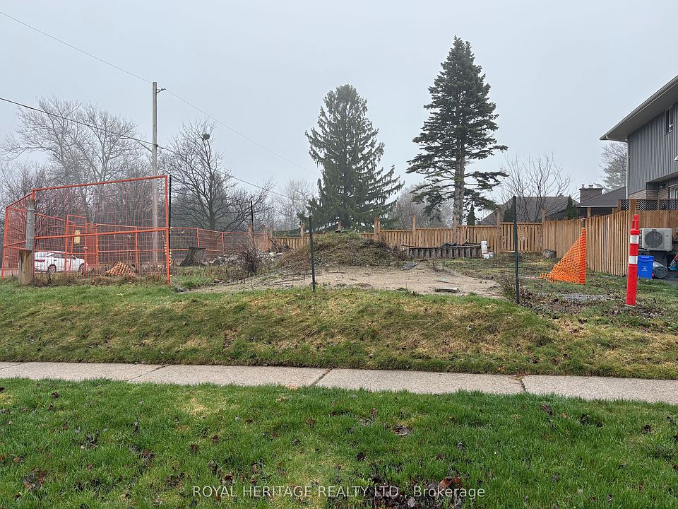 1st image of 275 Humber Ave