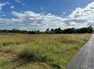 303 Edinburgh St, Victoria, TX 77904