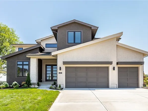 3717 W 187th St, Overland Park, KS 66085