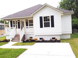 653 Oak Ave, Bridge City, LA 70094