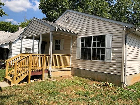 3rd image of 2514 Louise Ave