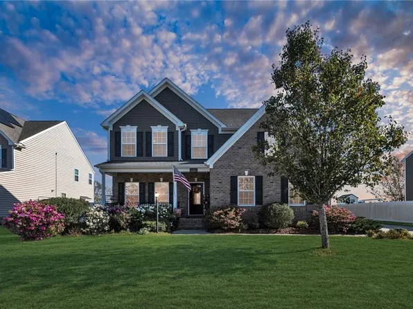 727 Appalachian Ct, Chesapeake, VA 23320