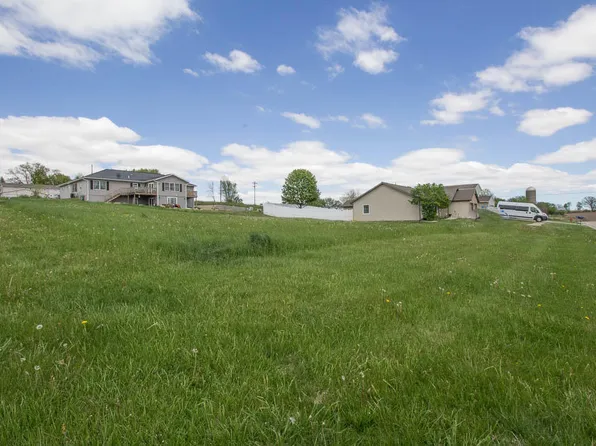101 Vac Eggleston St, Fox Lake, WI 53933