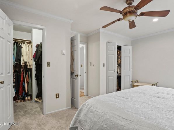 160 Cross Slope Court UNIT F, Manalapan, NJ 07726