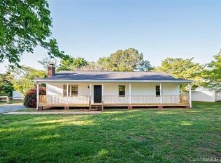 10800 S Hampton Dr, Charlotte, NC 28227