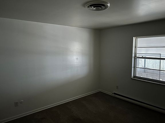 5th image of 211 N Tompkins St Unit A
