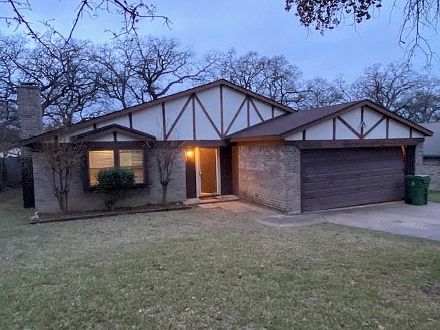 1st image of 4806 Crestmont Ct