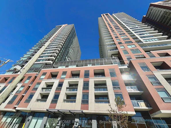 4010 Eglinton Ave W, Etobicoke, ON