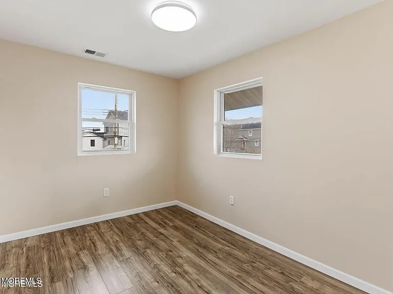 40 Twilight Ave #2 — Photo 10