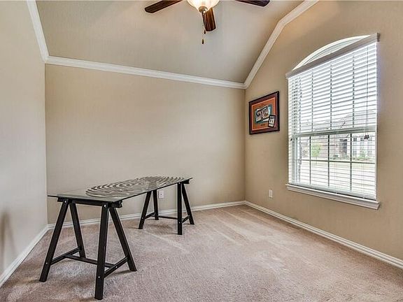 3rd image of 16604 Toledo Bend Ct