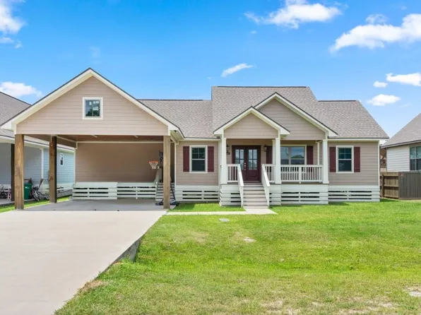 7690 Nine Oaks Dr, Lake Charles, LA 70607