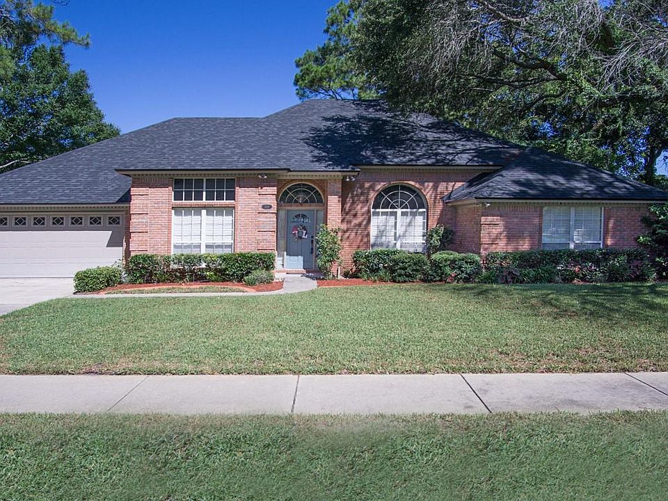 1st image of 1924 Melrose Plantation Dr