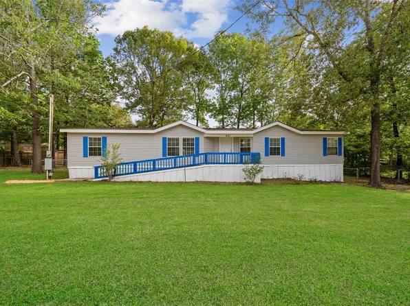 651 Cedar Point Dr, Livingston, TX 77351