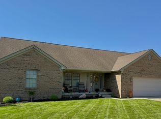 3206 Sunrise Dr, Columbus, IN