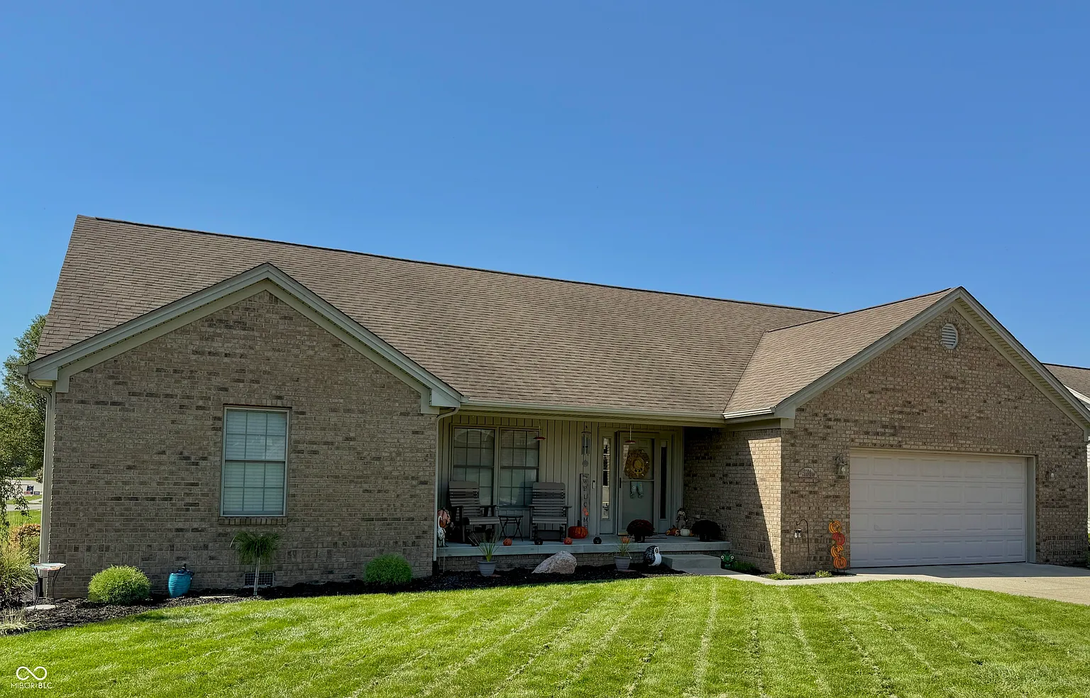 3206 Sunrise Dr photo 1