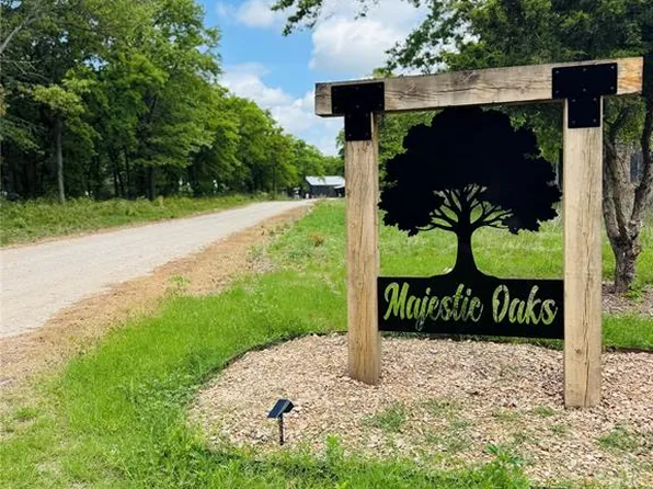 Majestic Cir Lot 2, Kingston, OK 73439