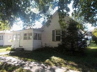 345 N 7th St, Arlington, NE 68002