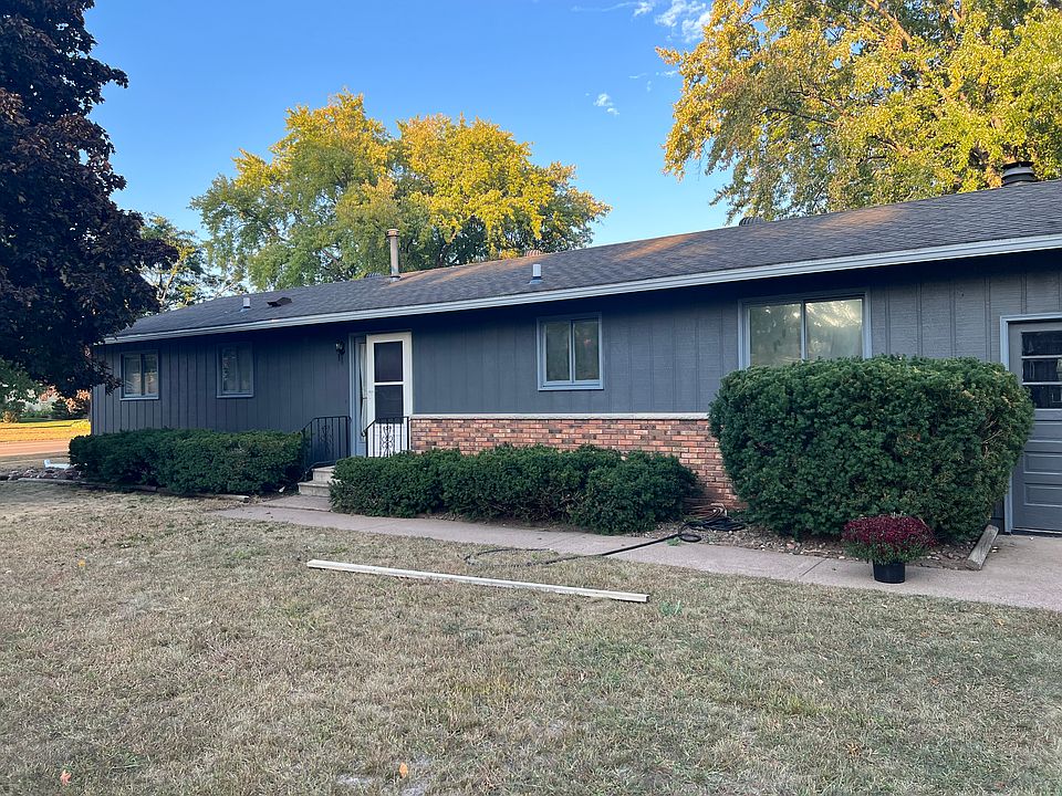 1st image of 3305 Cummings Ave