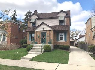 6936 N Ottawa Ave, Chicago, IL 60631