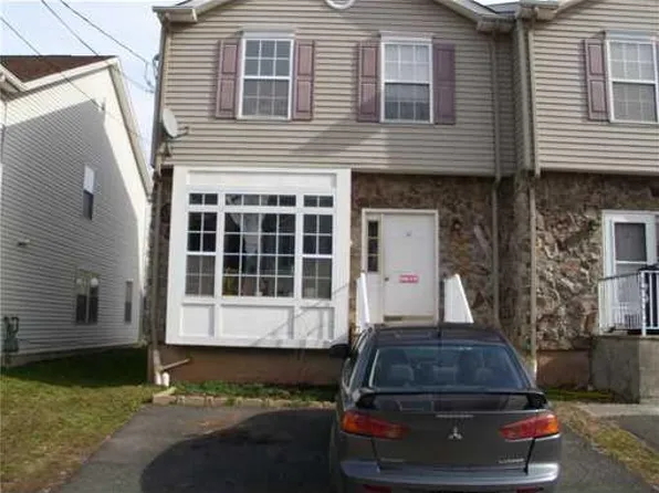 10 Somerset St, Carteret, NJ 07008