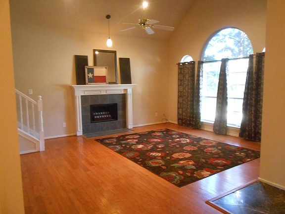 3rd image of 1420 Homestead Ln