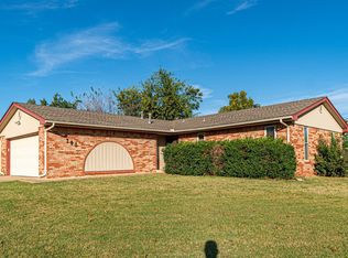 701 N Patterson Dr, Moore, OK 73160